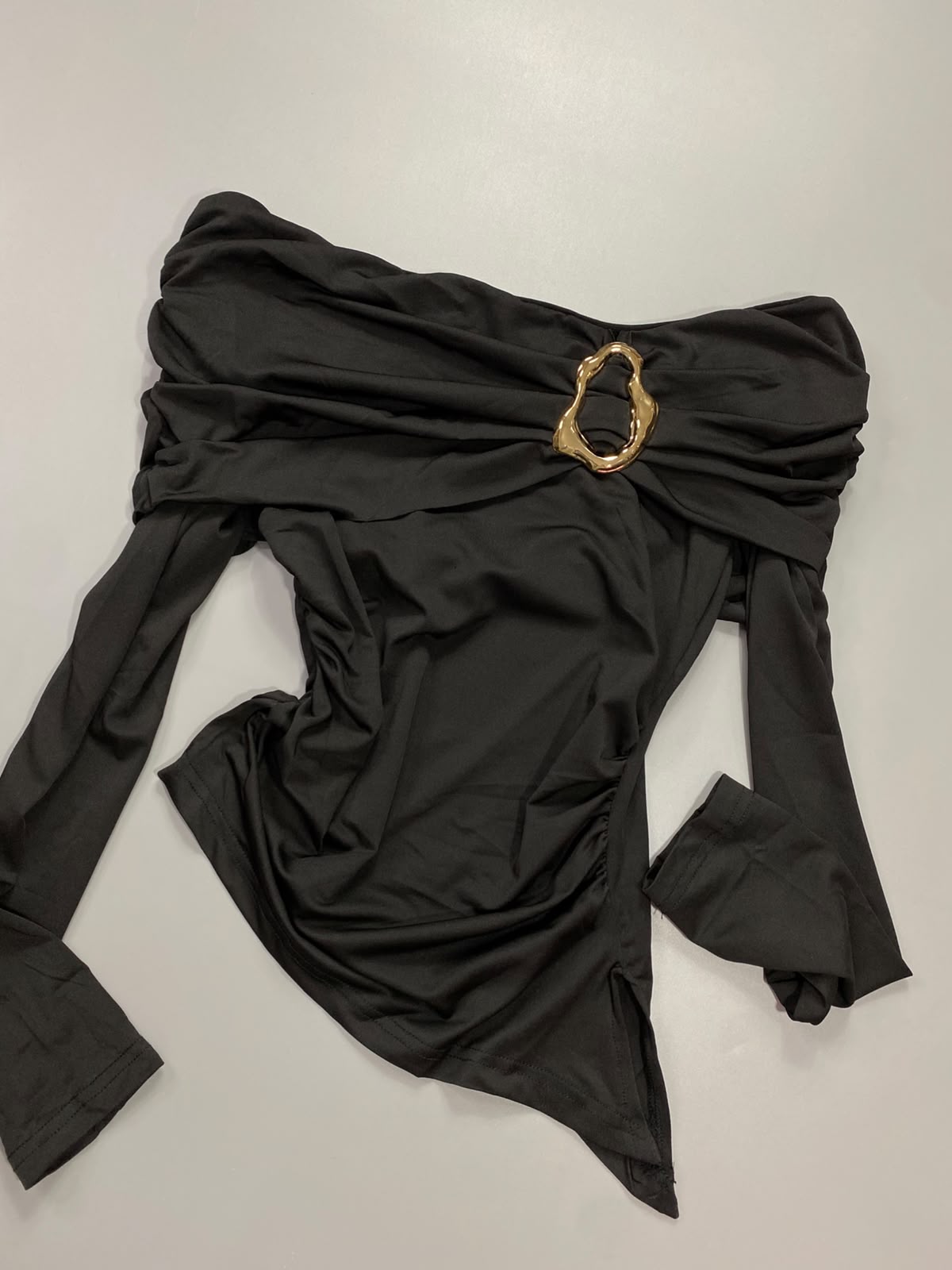 Blusa Off-Shoulder