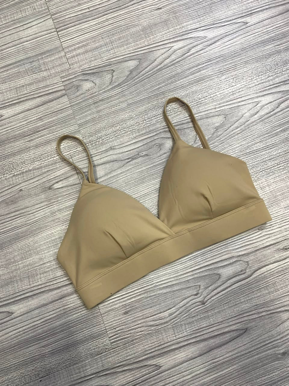 Top deportivo Twist