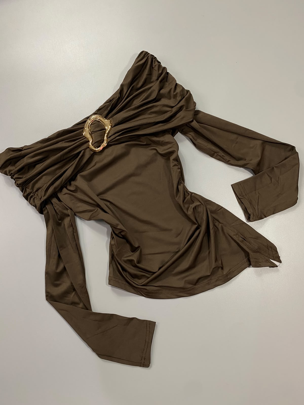 Blusa Off-Shoulder